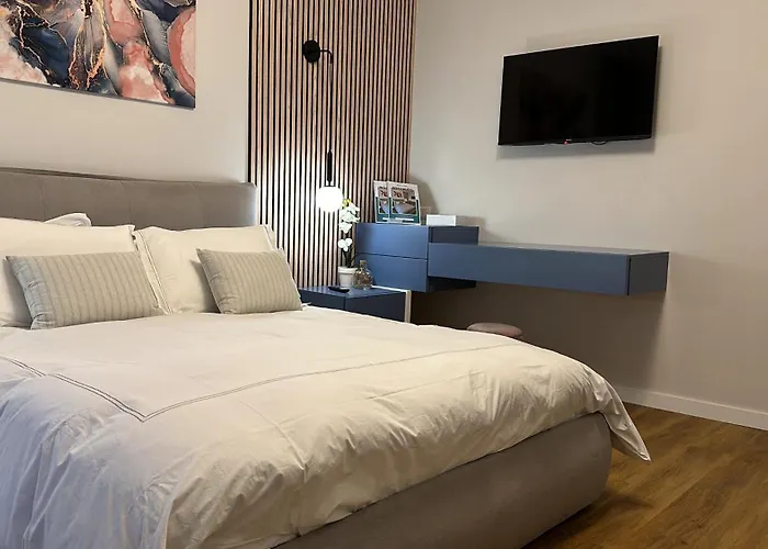 Apartament The Captain's Marina - Next To Verbella - Leonardo Academy, Mxp *