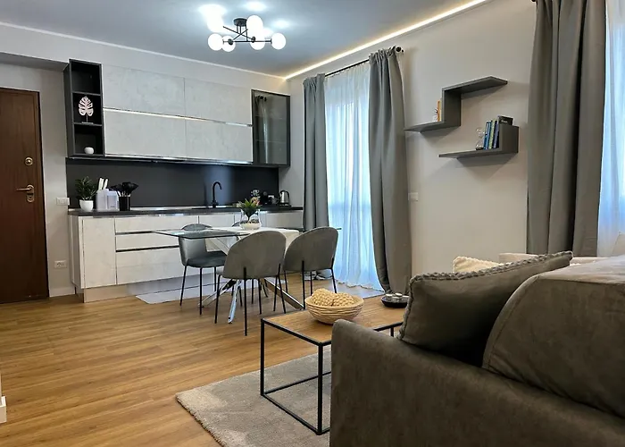 The Captain's Marina - Next To Verbella - Leonardo Academy, Mxp Apartament