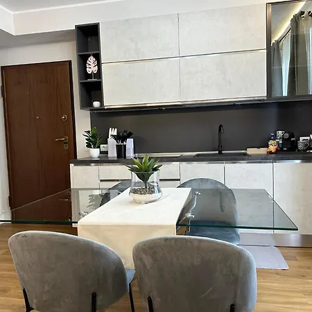 The Captain's Marina - Next To Verbella - Leonardo Academy, Mxp *